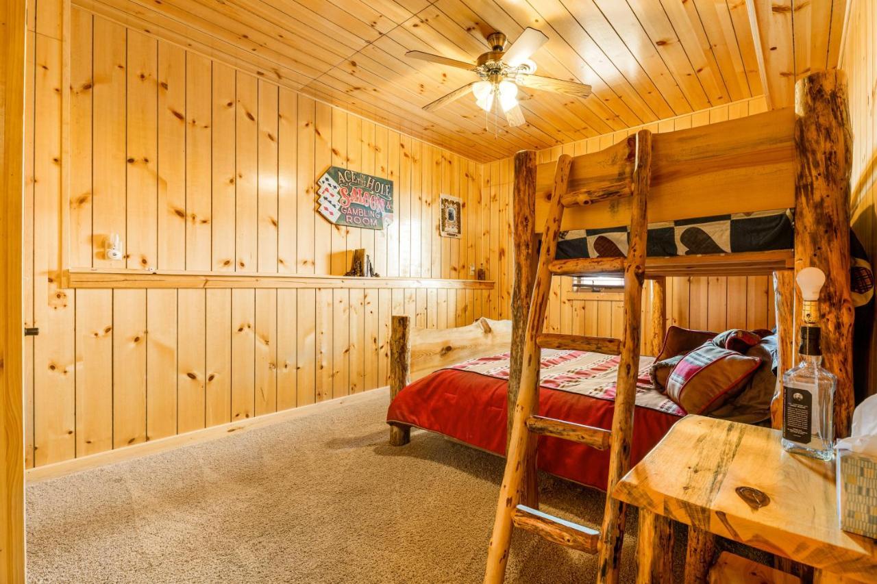 Liberty Lodge At Terry Peak Lead エクステリア 写真